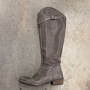 Neosens Women’s Stylish Gray Ankle Boots size 39